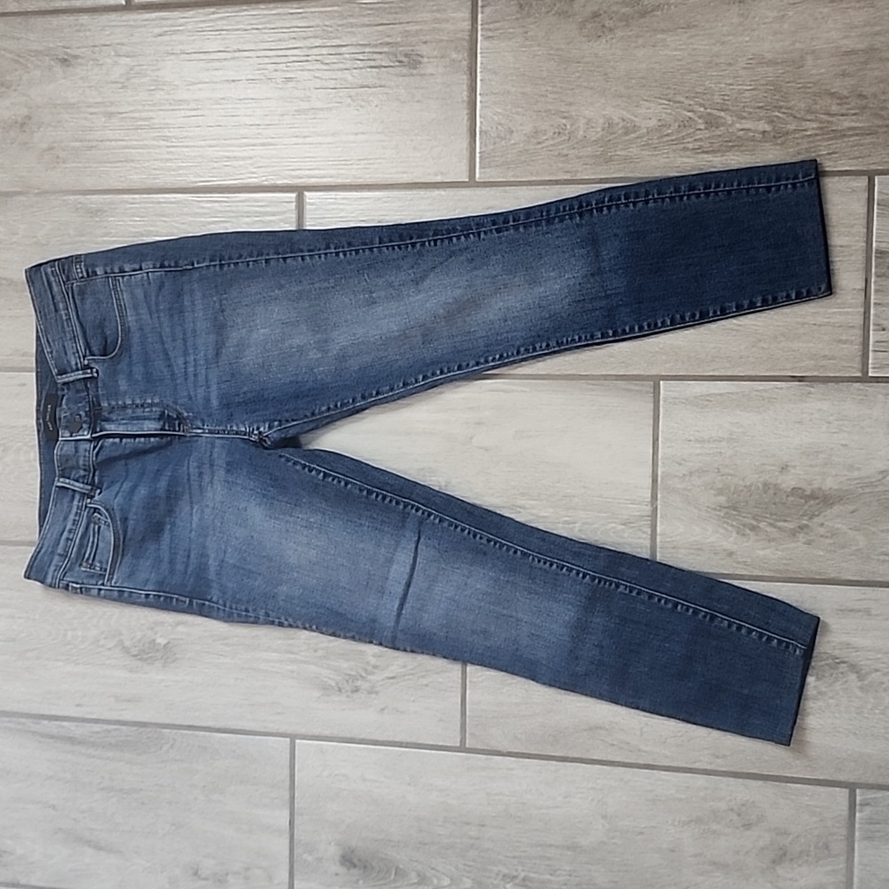 ~Ann Taylor~ The Skinny Ankle Modern Fit